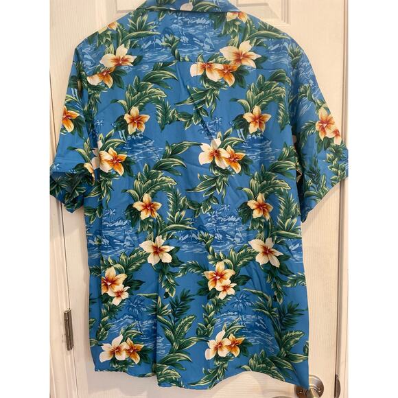 "Design in Italy" Hawaiian Casual  Beach Print, Short Sleeve Shirt, A33 - Picture 2 of 7